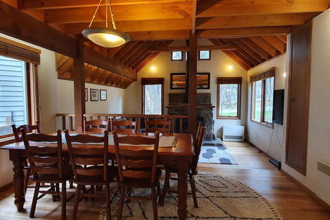 SNOWED INN Apartment - Darwin Holiday 5