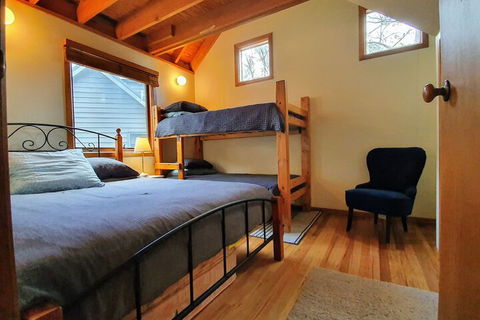 SNOWED INN Apartment - Darwin Holiday 4