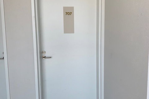 Cosmopolitan Exclusive Rental Apartments - Darwin Holiday 1