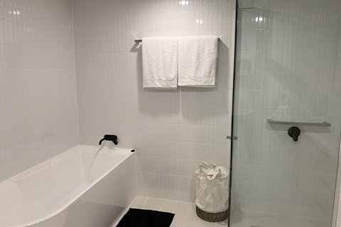 Cosmopolitan Exclusive Rental Apartments - Darwin Holiday 7