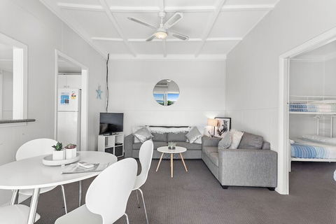 Victoria Parade 29A - Darwin Holiday 1