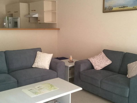 Private Canal Duplex With Pontoon Oleander Drive Bongaree - Darwin Holiday 5