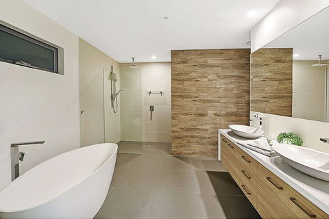 Just In Paradise Waterfront 5 Bedroom Deluxe House Central Broadbeach Location - Darwin Holiday 4