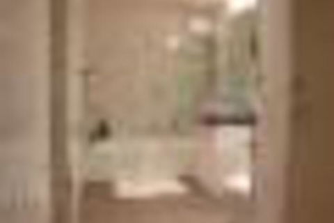 Perfectly Located In The Heart Of Melbourne CBD - Darwin Holiday 3