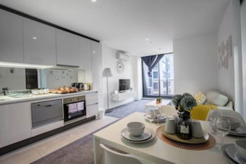 New Renovated & Cozy Apt Closes To Southern Cross - Darwin Holiday 0