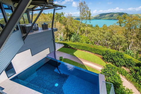 Retreat Hamilton Island - Darwin Holiday 1