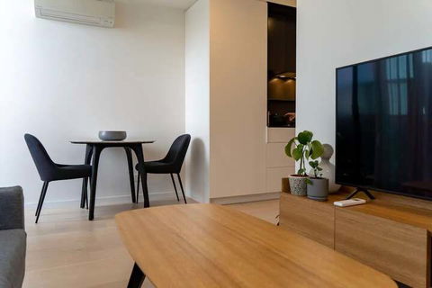Modern 1 Bedroom Apartment South Yarra - Darwin Holiday 1