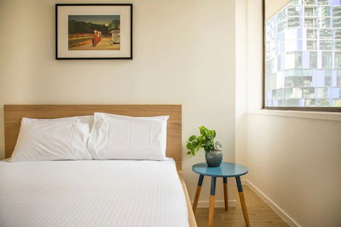 Cozy 3 Bedroom Apartment In The Heart Of Melbourne CBD - Darwin Holiday 5