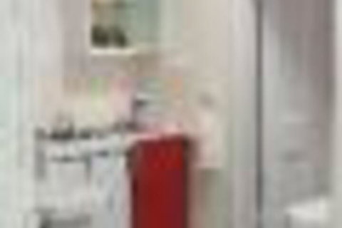 Cross Road With Bendigo Cinemas CBD Home - Darwin Holiday 6