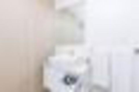 New Modern Apartment With Parking Near Amenities - Darwin Holiday 5