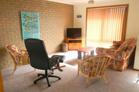 The Beach House - Darwin Holiday 4