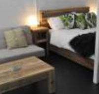 The Jungle Stays - Darwin Holiday