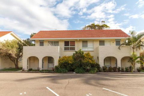 ALOHA At BLUEYS - Darwin Holiday 4