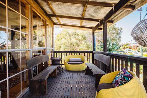 The Blue Beach House - Darwin Holiday 5