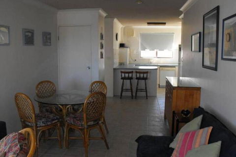 Sunlake Unit 9 82 Little Street Forster - Darwin Holiday 6