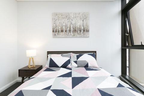 High-End Riverside Home - Darwin Holiday 6