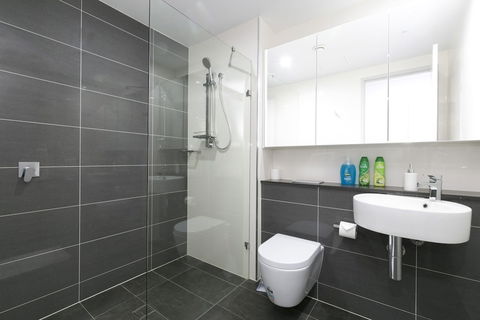 High-End Riverside Home - Darwin Holiday 5