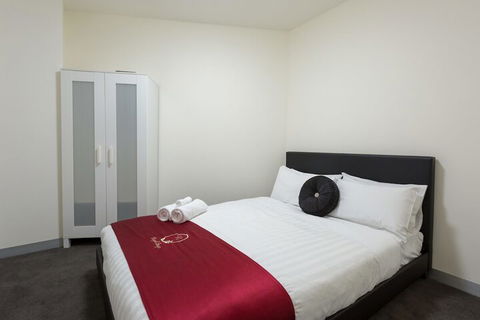 Luxury Apartments By Royal Stays - Darwin Holiday 6