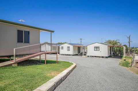 Twin Waters Caravan Park - Dawesville - Darwin Holiday 0