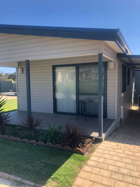 Twin Waters Caravan Park - Dawesville - Darwin Holiday 2