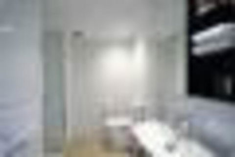 Modern Apartment In Cbd 2 Bedrooms 2 Baths - Darwin Holiday 6