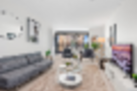 Luxurious CBD 6 Ppl Wifi Netflix Balcony Pool - Darwin Holiday 5