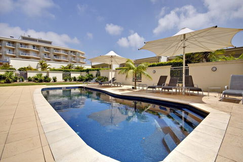 Breakwater Apartment Unit 104 / 2 Messines Street - Darwin Holiday 3