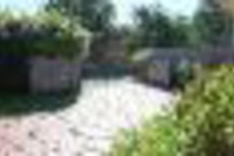 Jenny Wrens Nest At Cowes - Darwin Holiday 4