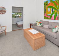 A Touch of the Bahamas on McKenzie MK3 - Darwin Holiday