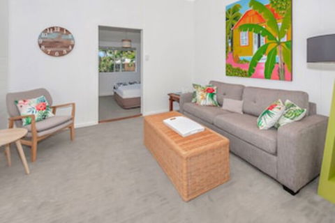 A Touch Of The Bahamas On McKenzie MK3 - Darwin Holiday 0