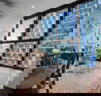 Cozy APT With City Views Next to Meblourne Central - Darwin Holiday