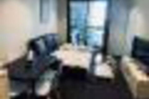 Melbourne CBD Two Bedrooms Room Apartment  - Darwin Holiday 4