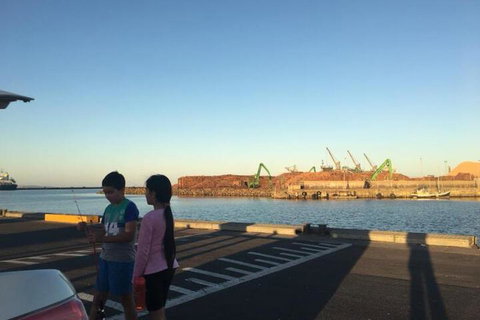 QUEEN BEDROOM FRIENDLY HOME PORTLAND - Darwin Holiday 6