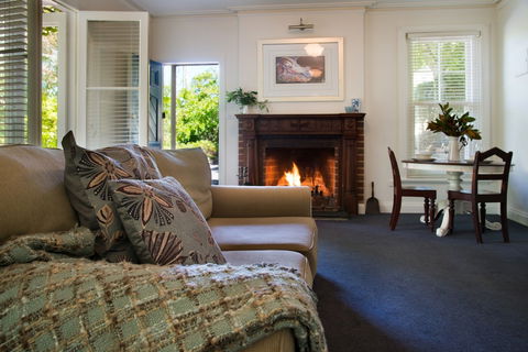 Mahala 1 - Darwin Holiday 2