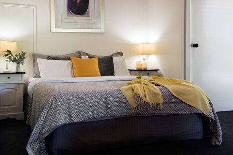 Mahala 1 - Darwin Holiday 5