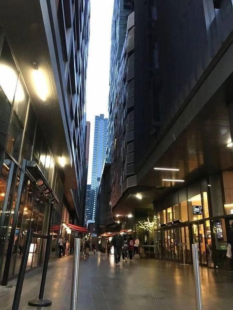 Cozy Gem With Poolgym In Mel Cbd@southerncross - Darwin Holiday 1