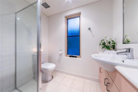 Palm Retreat - Darwin Holiday 2