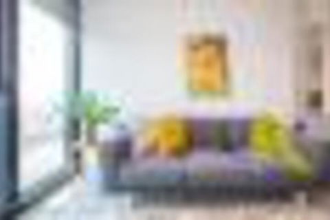 GUSTAVs THE KISS 2Bed Brisbane CBD Netflix - Darwin Holiday 6