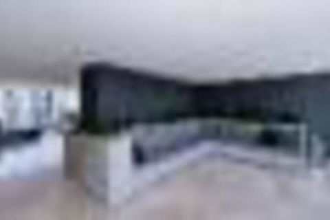 Luxurious High Rise APT With City Views - Darwin Holiday 3