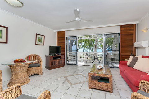 On Palm Cove Beachfront Apartments - Darwin Holiday 5