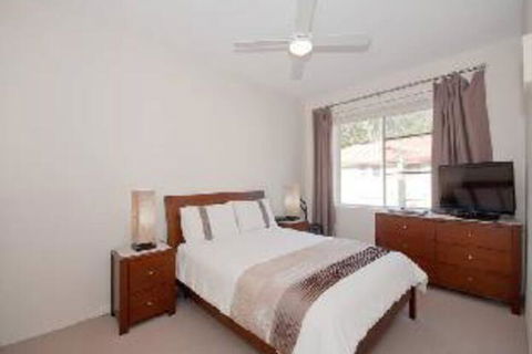 2 Bedroom Apartment Kiah Unit 16 / 53 Victoria Parade - Darwin Holiday 1