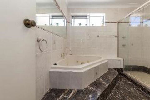 2 Bedroom Apartment Laman Lodge Unit 5 - Darwin Holiday 4