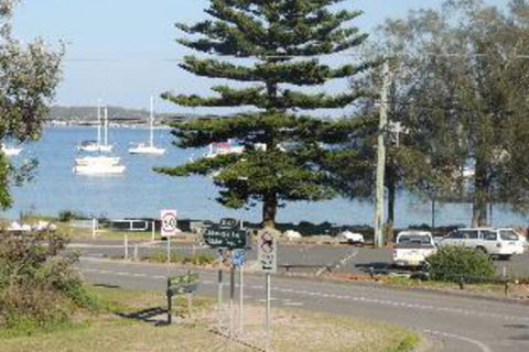 3 Bedroom House At Sandy Point Road 151 - Darwin Holiday 0