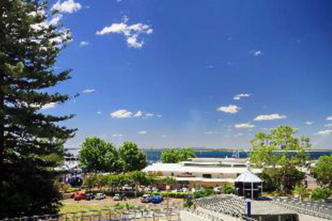 2 Bedroom Apartment Nelson Towers Victoria Parade - Darwin Holiday 4