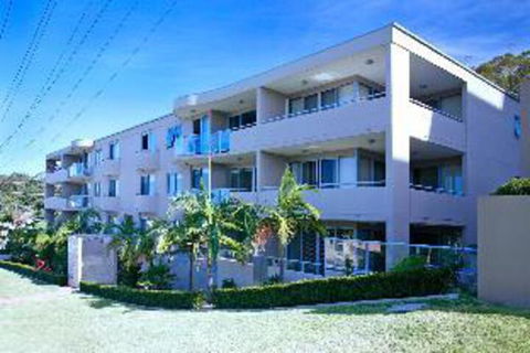 2 Bedroom Apartment Bayview Apartments Unit 7 - Darwin Holiday 1