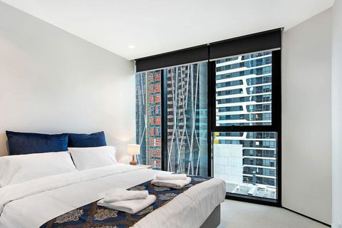 IFSuites (IFSTAYS) Light House Apartment - Darwin Holiday 6