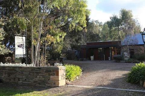 William Hunt's Retreat - Redwood Studio - Darwin Holiday 0
