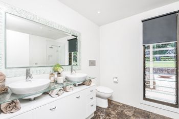 Augustine - Darwin Holiday 6