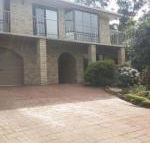 Beezneez B  B - Darwin Holiday