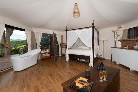 Clouds Safari - Darwin Holiday 1